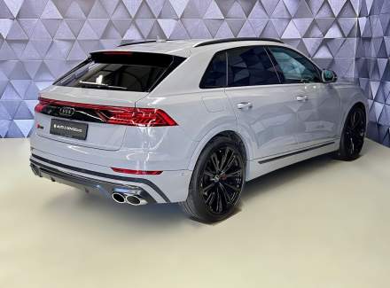 Audi - SQ8