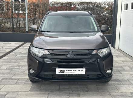 Mitsubishi - Outlander