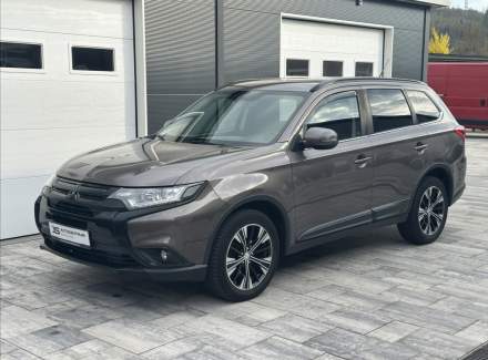 Mitsubishi - Outlander