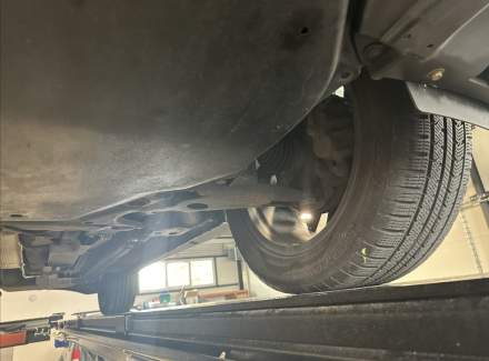 Mitsubishi - Outlander