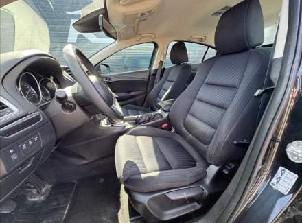 Mazda - 6