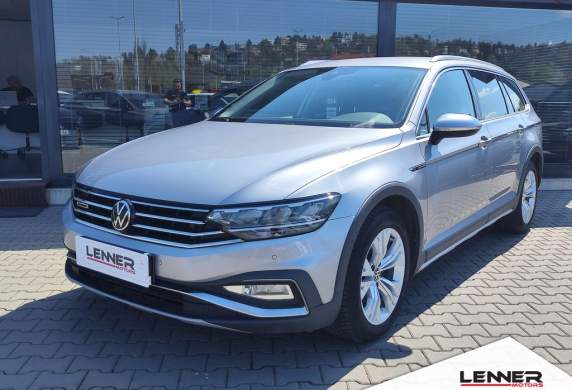 Volkswagen - Passat