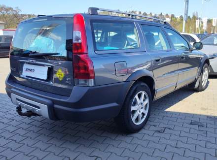 Volvo - XC70