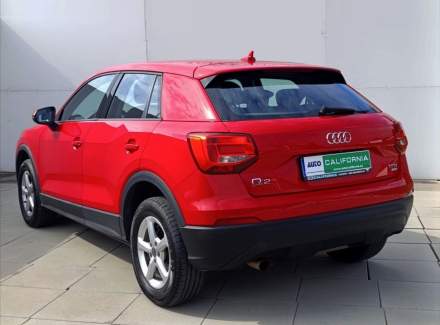 Audi - Q2