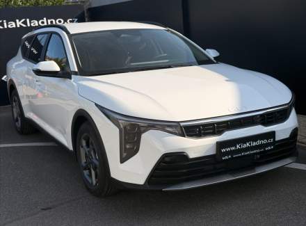 Kia - K4