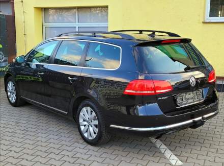 Volkswagen - Passat