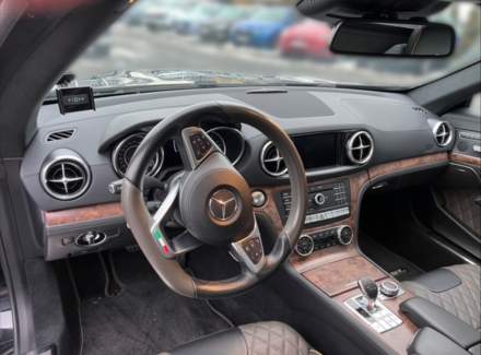 Mercedes-Benz - SL