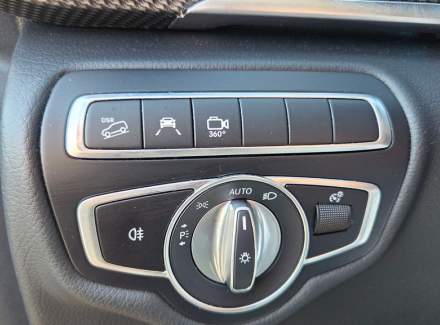 Mercedes-Benz - V-class