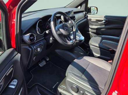 Mercedes-Benz - V-class