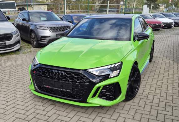 Audi - RS 3