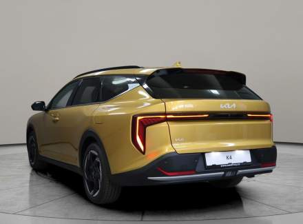 Kia - K4