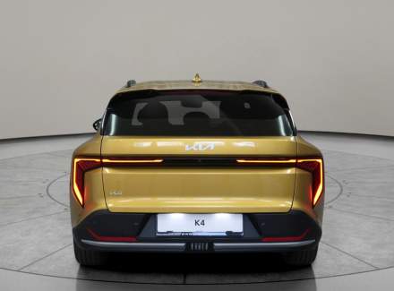 Kia - K4
