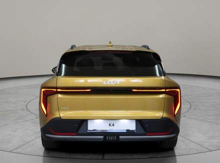 Kia - K4