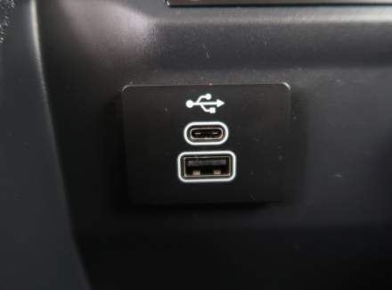 Ford - Tourneo Courier