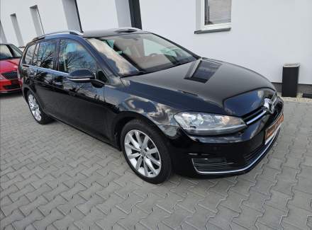 Volkswagen - Golf