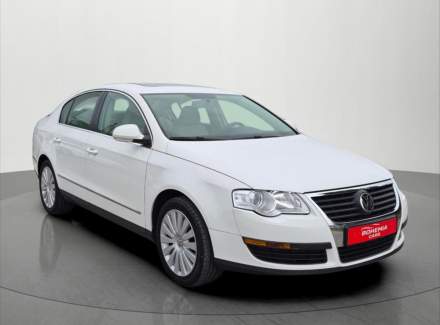 Volkswagen - Passat