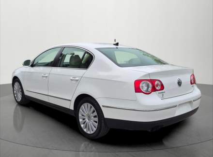 Volkswagen - Passat