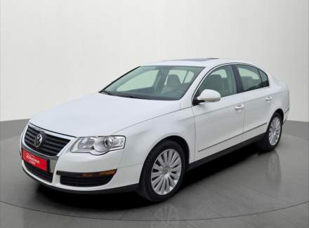 Volkswagen - Passat