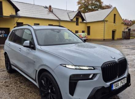 BMW - X7