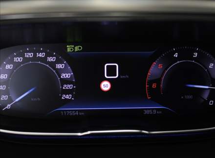 Peugeot - 5008