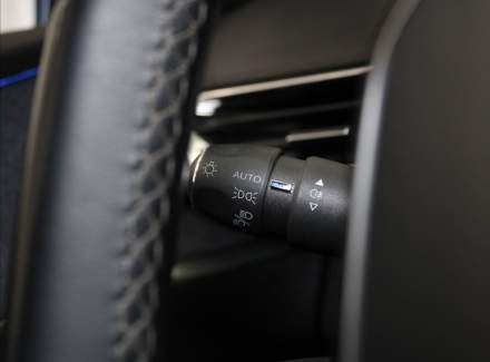 Peugeot - 5008