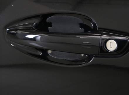 Peugeot - 5008