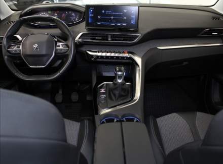 Peugeot - 5008
