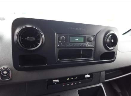 Mercedes-Benz - Sprinter
