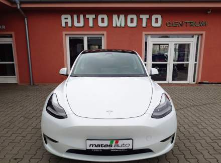 Tesla - Model Y