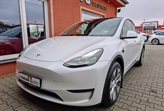 Tesla - Model Y