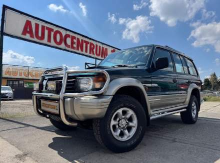 Mitsubishi - Pajero