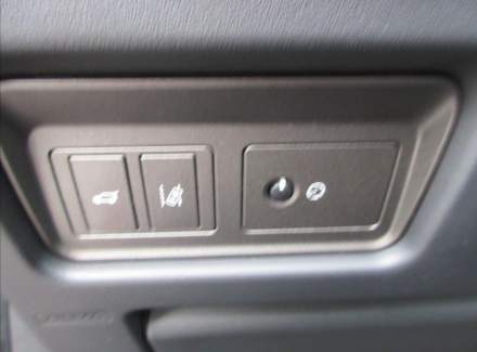 Land Rover - Range Rover Evoque