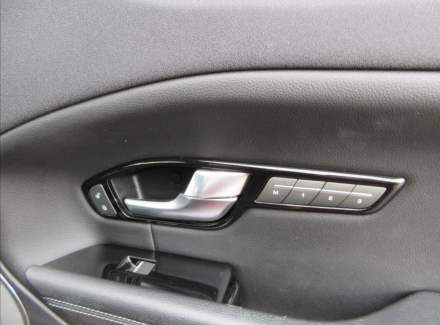 Land Rover - Range Rover Evoque