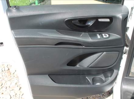 Mercedes-Benz - Vito