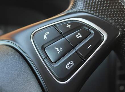 Mercedes-Benz - Vito