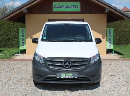 Mercedes-Benz - Vito