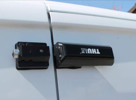 Mercedes-Benz - Vito