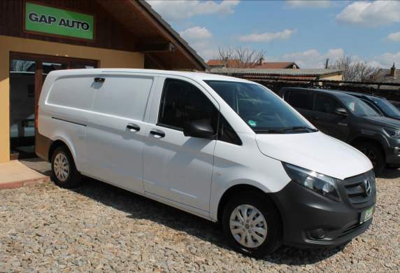 Mercedes-Benz - Vito
