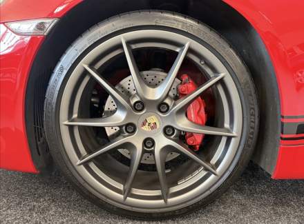 Porsche - Cayman