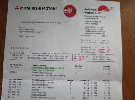 Mitsubishi - Outlander