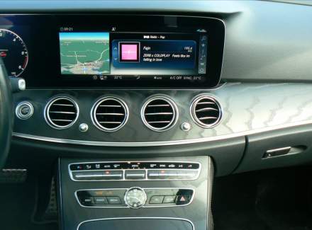 Mercedes-Benz - E-class