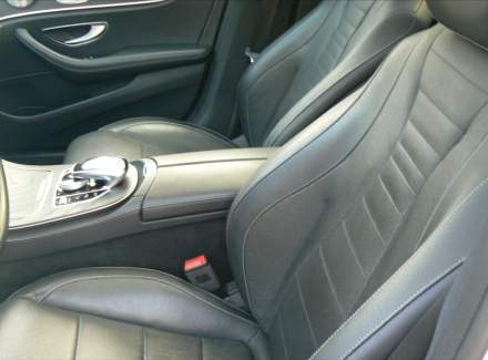 Mercedes-Benz - E-class