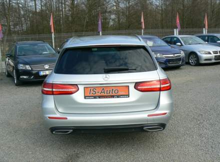 Mercedes-Benz - E-class