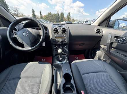 Nissan - Qashqai