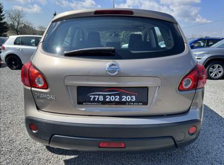 Nissan - Qashqai