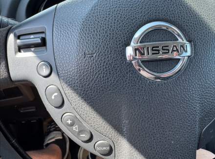 Nissan - Qashqai