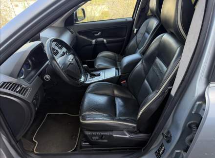 Volvo - XC90