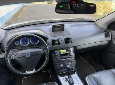 Volvo - XC90