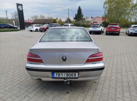 Peugeot - 406