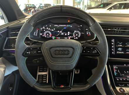 Audi - SQ7